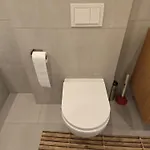 - Geisweid Work And Neu Modernisiert 3 Schlafzimmer Badezimmer Wohnzimmer Balkon Apartament Siegen