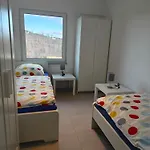 Apartament - Geisweid Work And Neu Modernisiert 3 Schlafzimmer Badezimmer Wohnzimmer Balkon