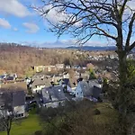 - Geisweid Work And Neu Modernisiert 3 Schlafzimmer Badezimmer Wohnzimmer Balkon * Siegen