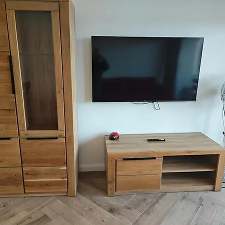 - Geisweid Work And Neu Modernisiert 3 Schlafzimmer Badezimmer Wohnzimmer Balkon Lejlighed Siegen