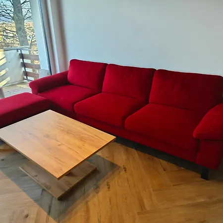 - Geisweid Work And Neu Modernisiert 3 Schlafzimmer Badezimmer Wohnzimmer Balkon *