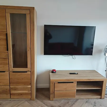 - Geisweid Work And Neu Modernisiert 3 Schlafzimmer Badezimmer Wohnzimmer Balkon Lejlighed Siegen