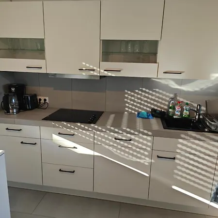 Lejlighed - Geisweid Work And Neu Modernisiert 3 Schlafzimmer Badezimmer Wohnzimmer Balkon