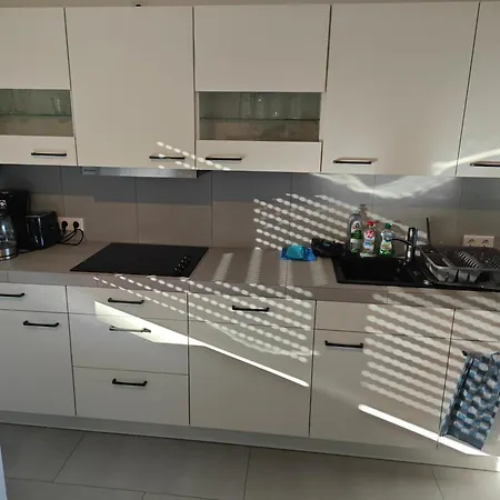 - Geisweid Work And Neu Modernisiert 3 Schlafzimmer Badezimmer Wohnzimmer Balkon * Siegen