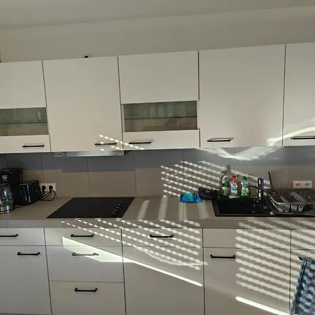 Lejlighed - Geisweid Work And Neu Modernisiert 3 Schlafzimmer Badezimmer Wohnzimmer Balkon Siegen