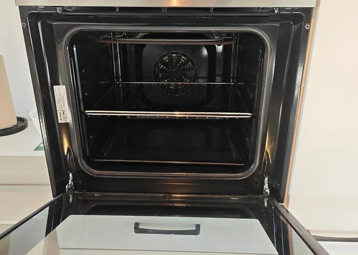 - Geisweid Work And Neu Modernisiert 3 Schlafzimmer Badezimmer Wohnzimmer Balkon Lägenhet Siegen